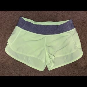 Lululemon Speed Shorts size 4